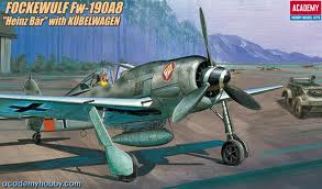 Fw-190A-8 “Heinz Bar” w/ Kubelwagen: Academy
